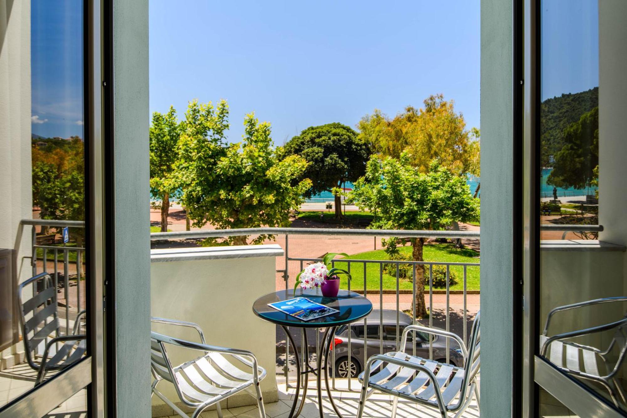 Hotel Tirreno Sapri Εξωτερικό φωτογραφία