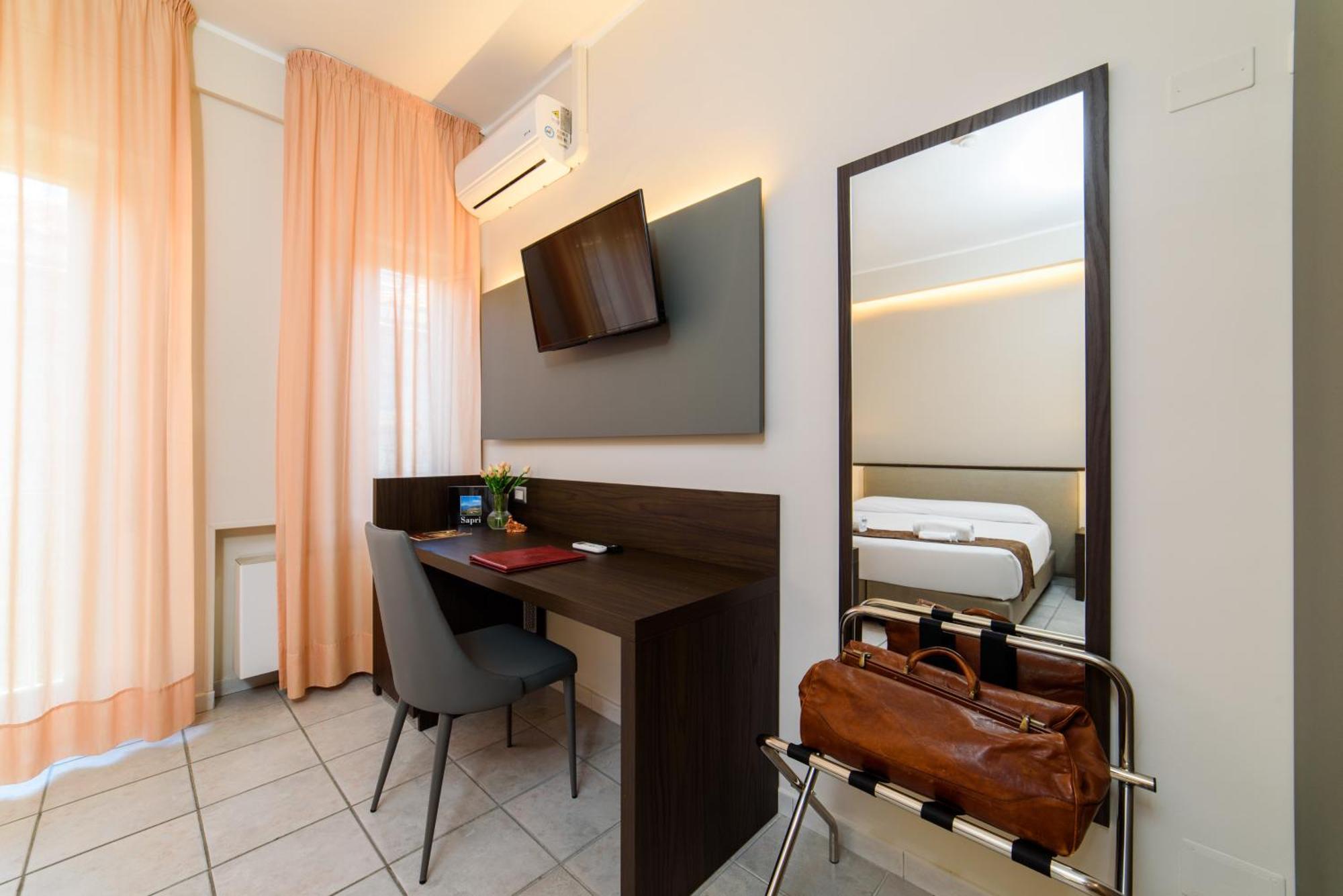 Hotel Tirreno Sapri Εξωτερικό φωτογραφία