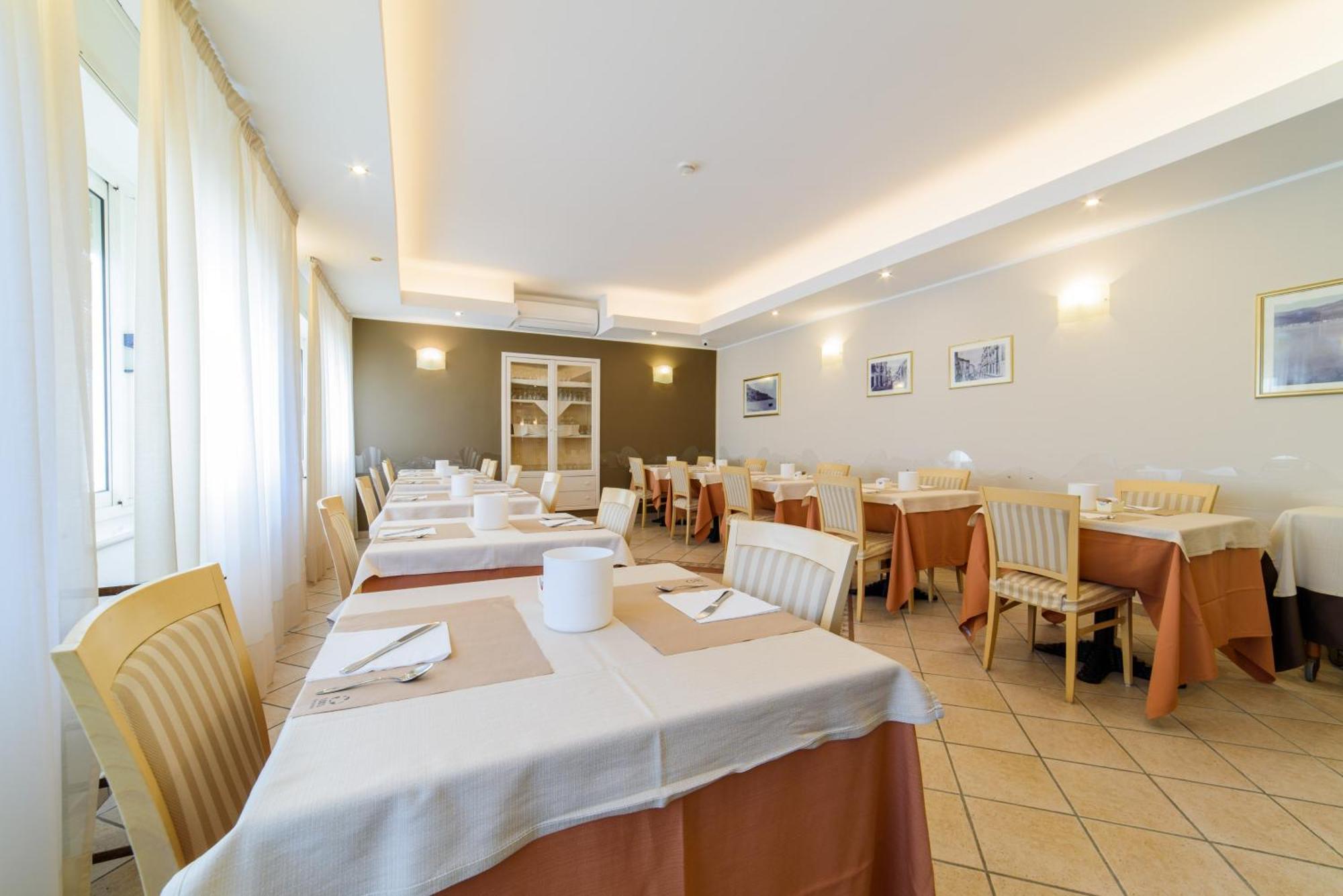 Hotel Tirreno Sapri Εξωτερικό φωτογραφία