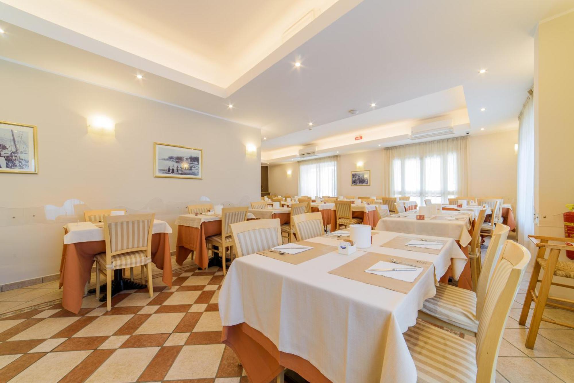 Hotel Tirreno Sapri Εξωτερικό φωτογραφία