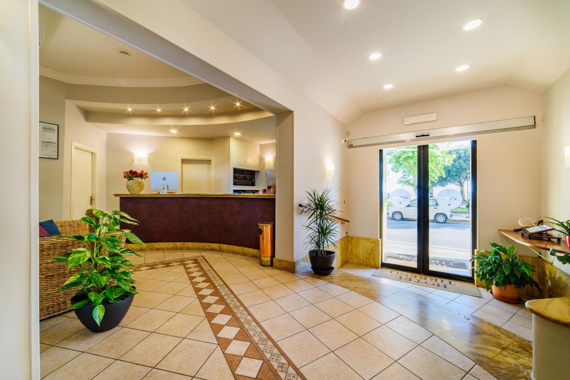 Hotel Tirreno Sapri Εξωτερικό φωτογραφία